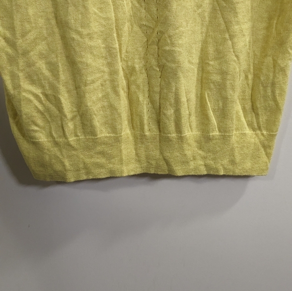 Banana Republic short sleeved sweater - Picture 4 of 6